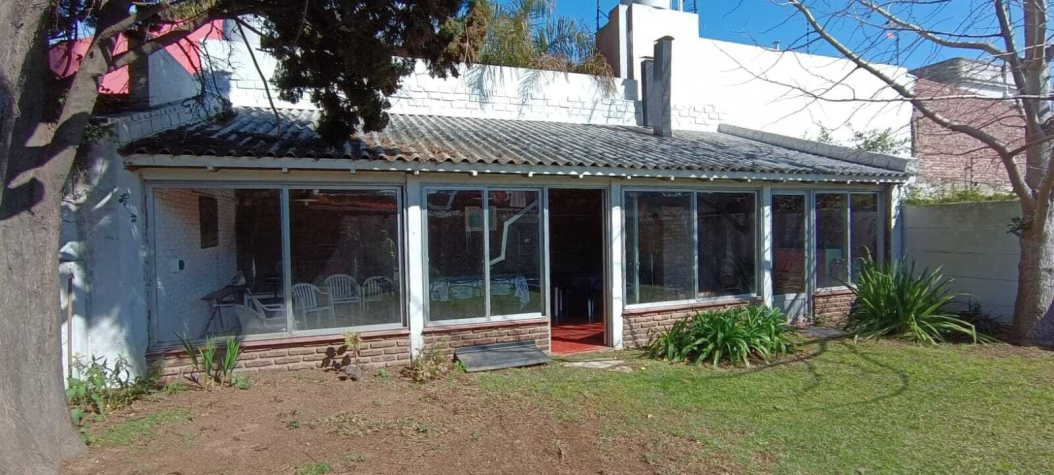 Casa en venta- Quilmes 