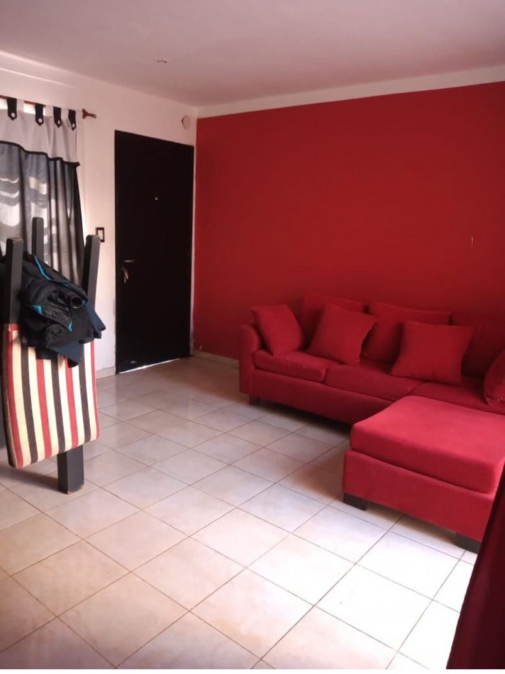 Duplex dos ambientes Ezpeleta Quilmes