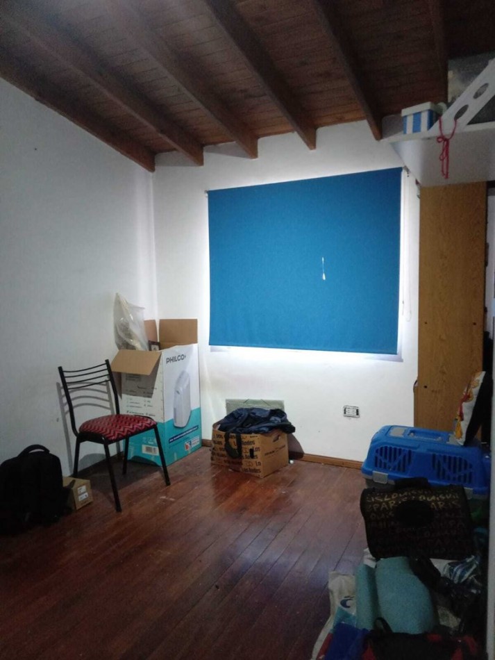 Casa en venta, de 6 ambientes Barrio el Peligro - Abasto La Plata 