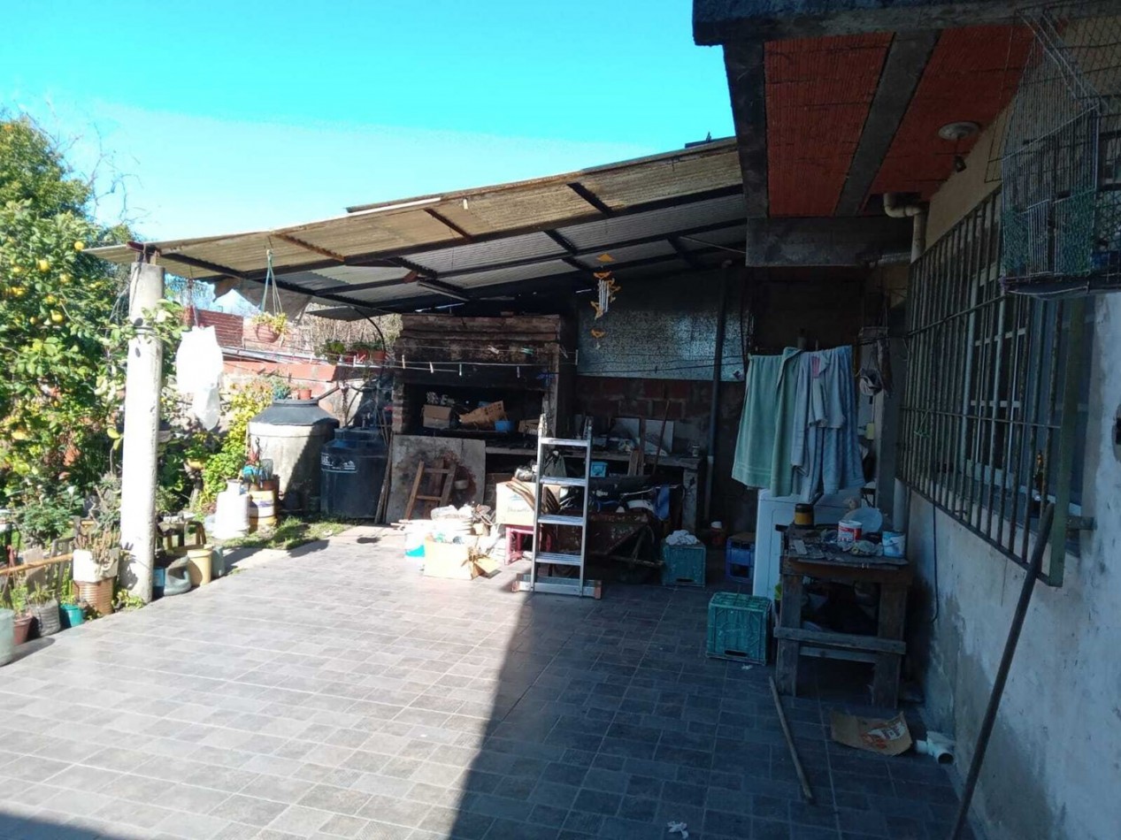 Casa en venta en Berazategui de 3 ambientes