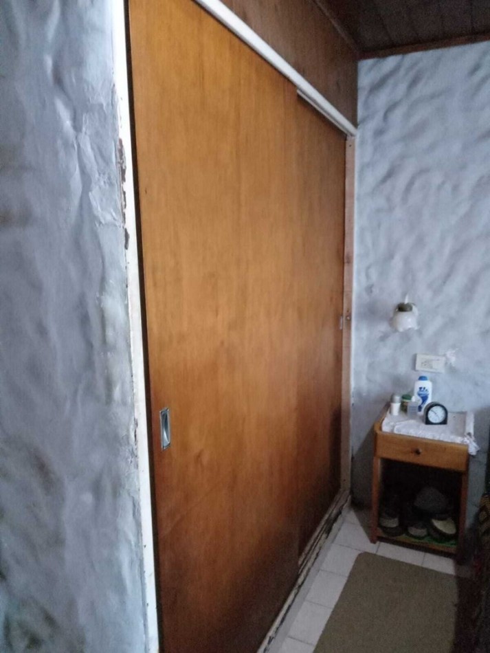 Casa con pileta y quincho a la venta 