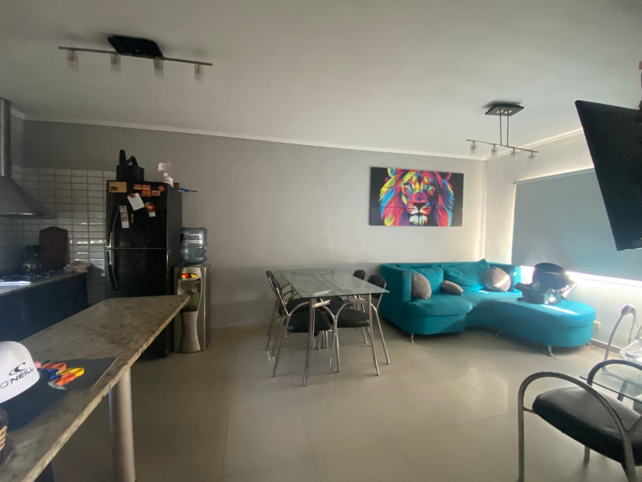 CASA TRIPLEX EN VENTA EN EZPELETA