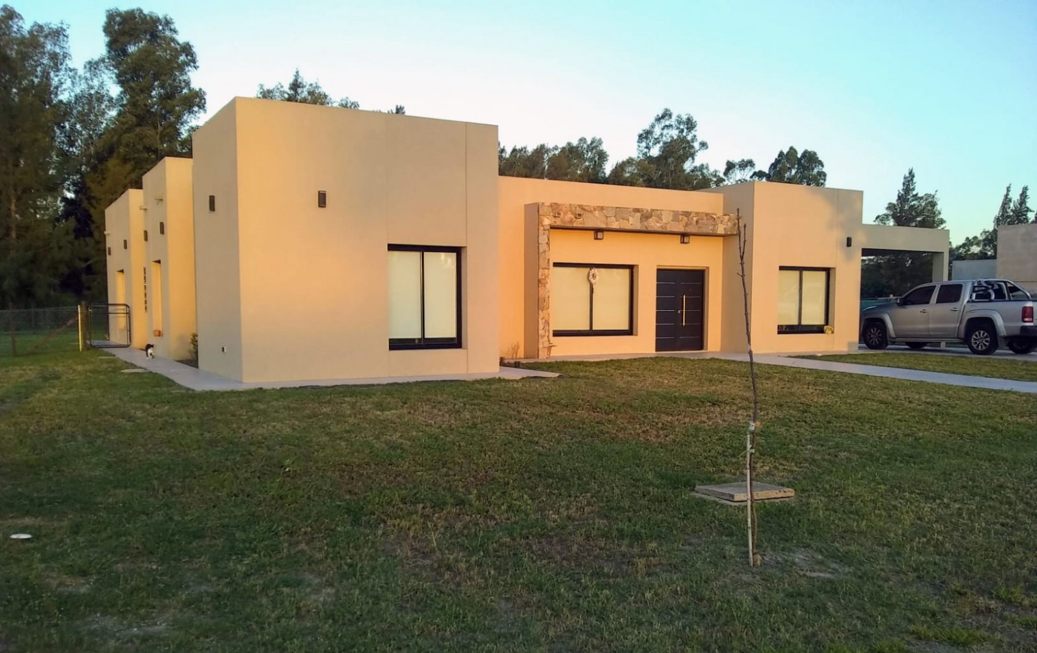 CASA EN AREA 60 EN VENTA