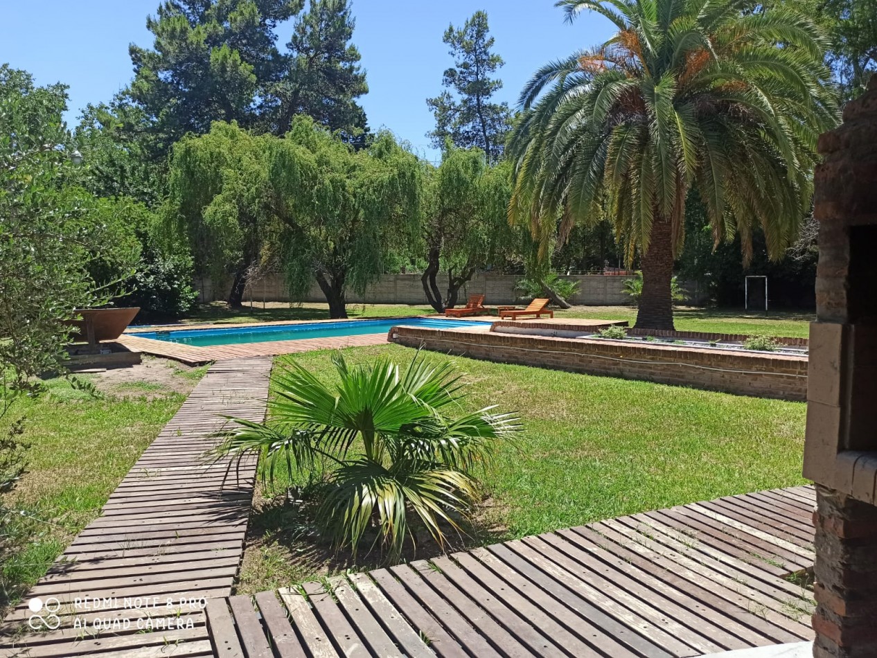 CASA QUINTA SOBRE 7 LOTES
