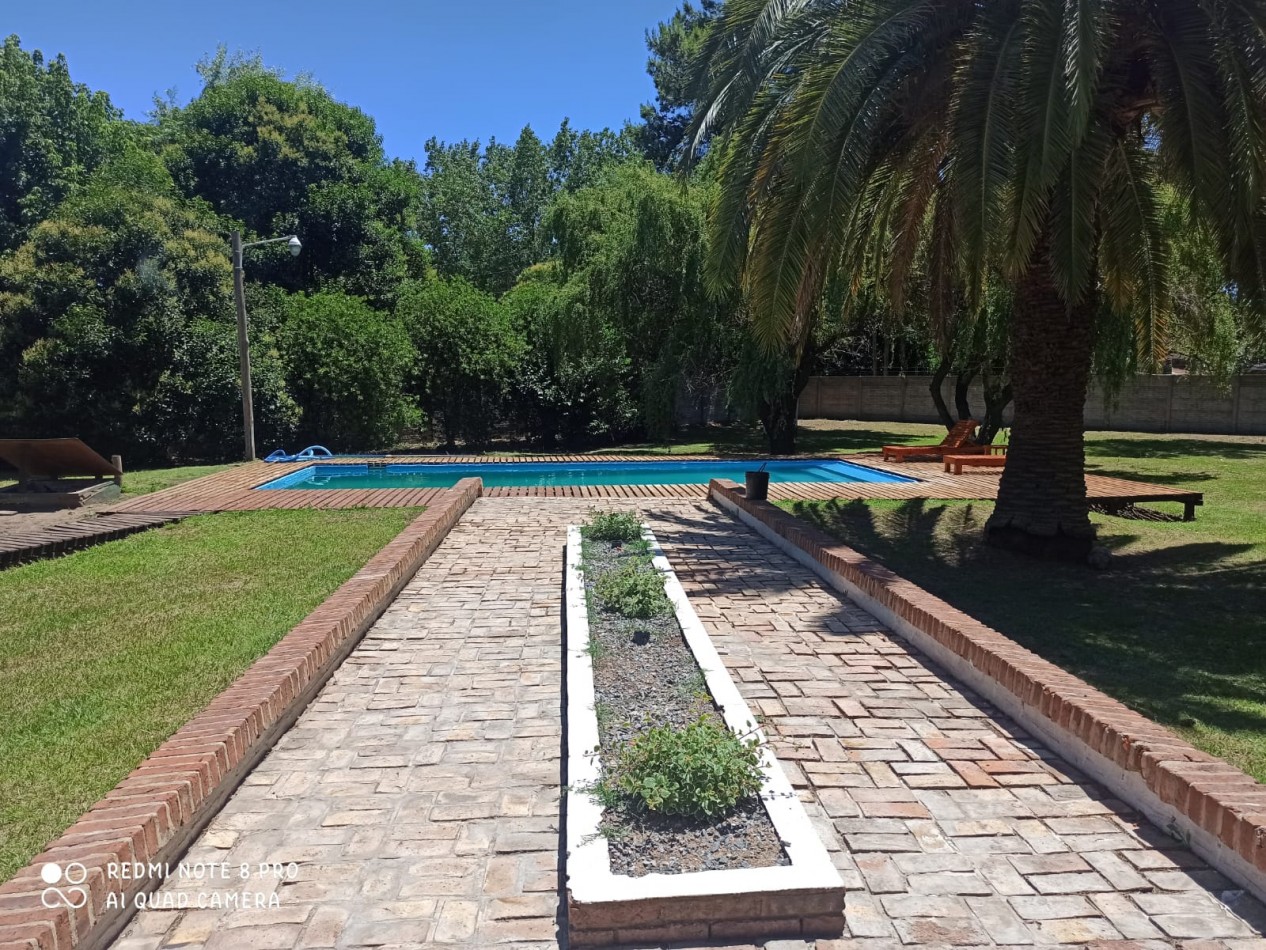 CASA QUINTA SOBRE 7 LOTES