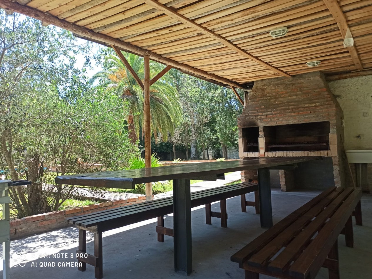 CASA QUINTA SOBRE 7 LOTES