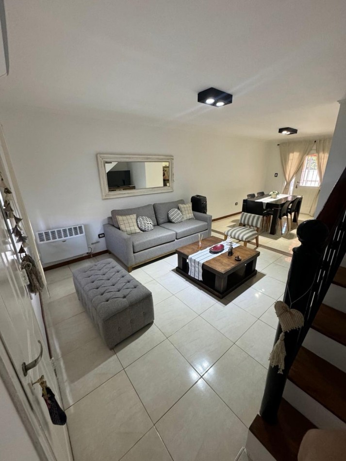 Venta de casa 5 ambientes en Ranelagh