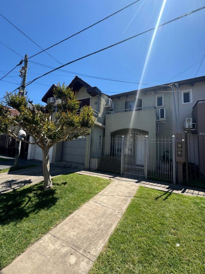 Venta de casa 5 ambientes en Ranelagh