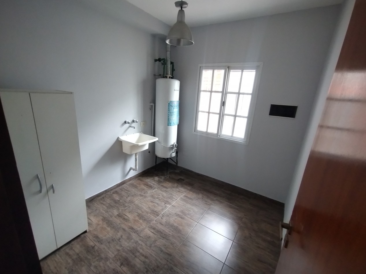 Venta Ph 4 ambientes Salto 176 Sarandi, Avellaneda