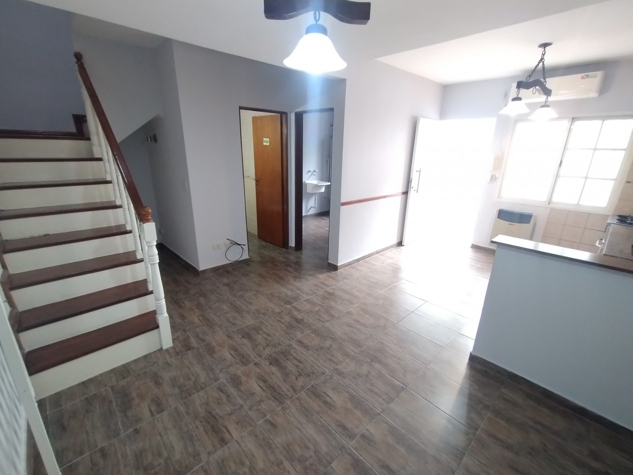 Venta Ph 4 ambientes Salto 176 Sarandi, Avellaneda