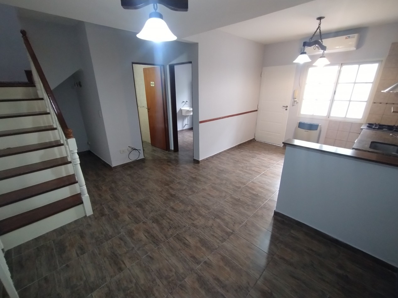 Venta Ph 4 ambientes Salto 176 Sarandi, Avellaneda