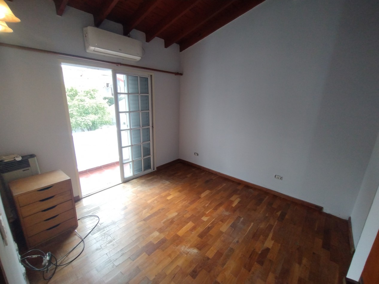 Venta Ph 4 ambientes Salto 176 Sarandi, Avellaneda