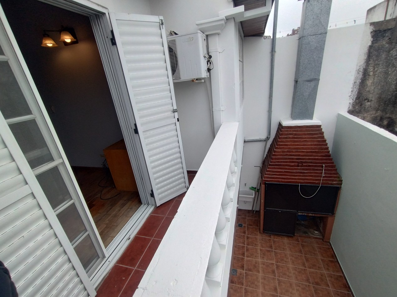Venta Ph 4 ambientes Salto 176 Sarandi, Avellaneda