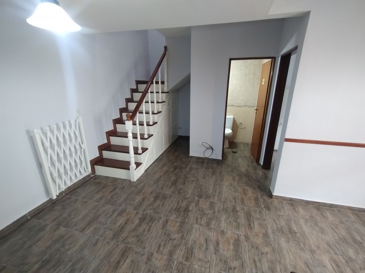 Venta Ph 4 ambientes Salto 176 Sarandi, Avellaneda
