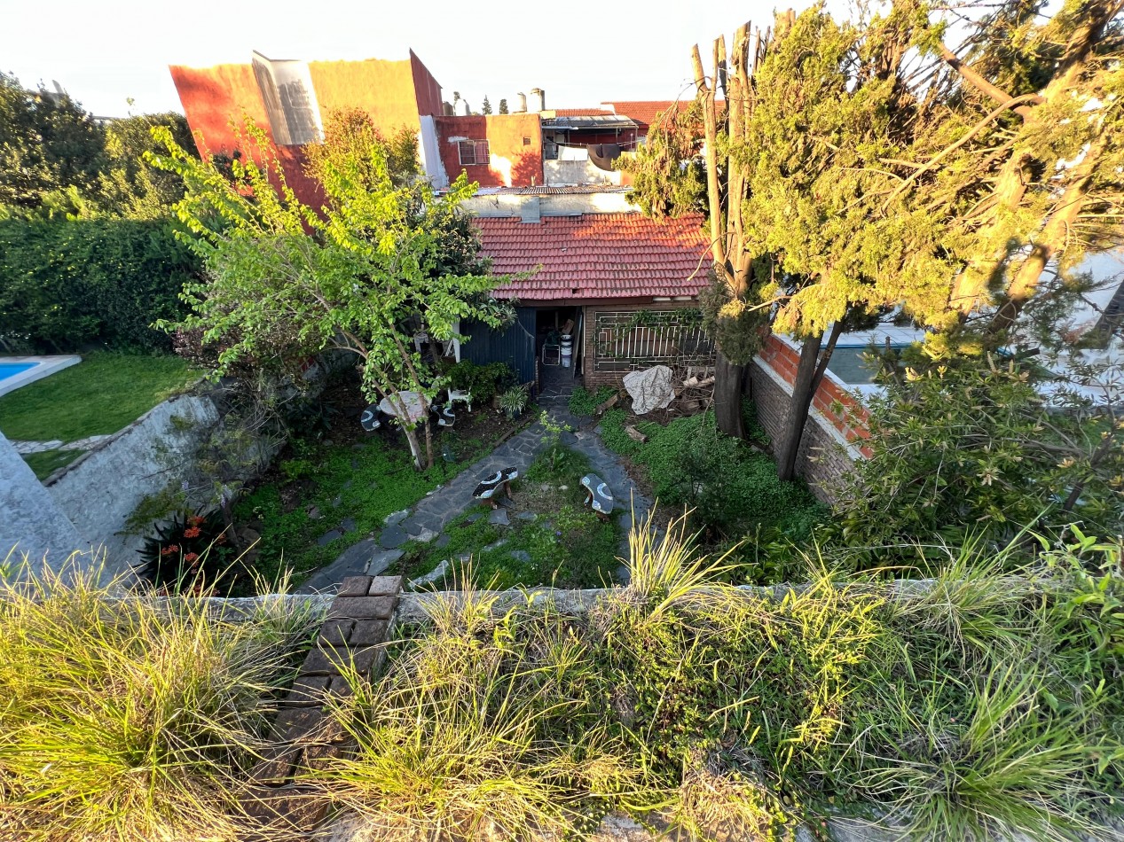 CASA en venta 5 ambientes san justo