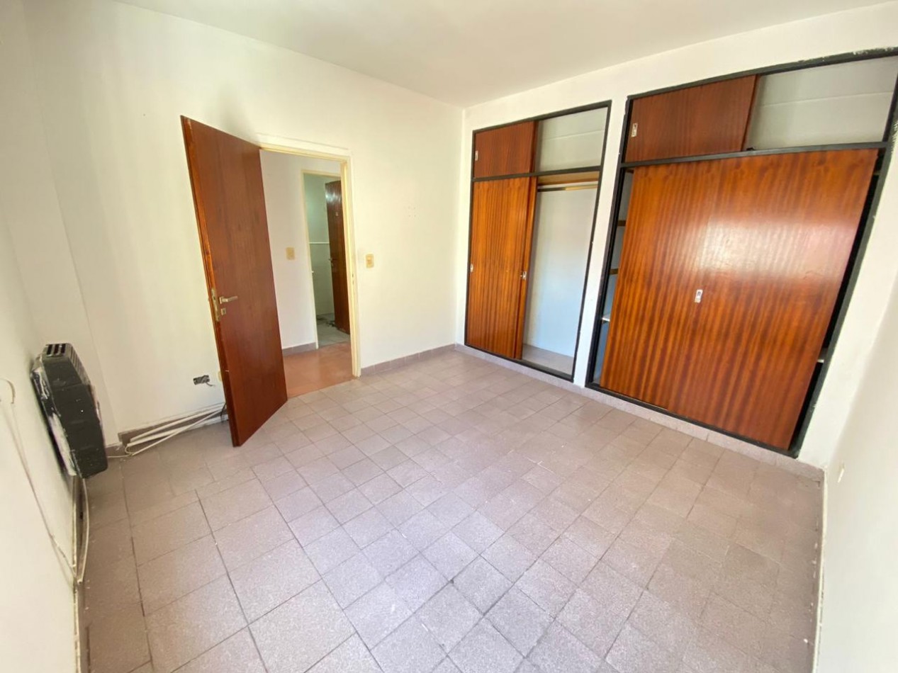 VENTA 2 AMBIENTES - FLORENCIO VARELA CENTRO