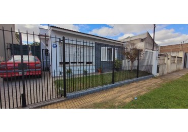 Casa en Venta-  Quilmes oeste 