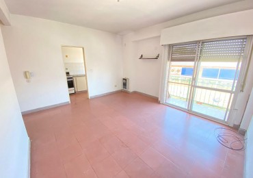 Venta Departamento 2 ambientes Florencio Varela Centro