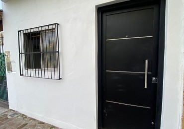 ALQUILER - DEPARTAMENTO 2 AMBIENTES CON PATIO